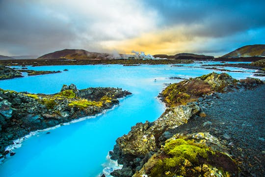 Passeio autoguiado à Península de Reykjanes com vulcões e Lagoa Azul