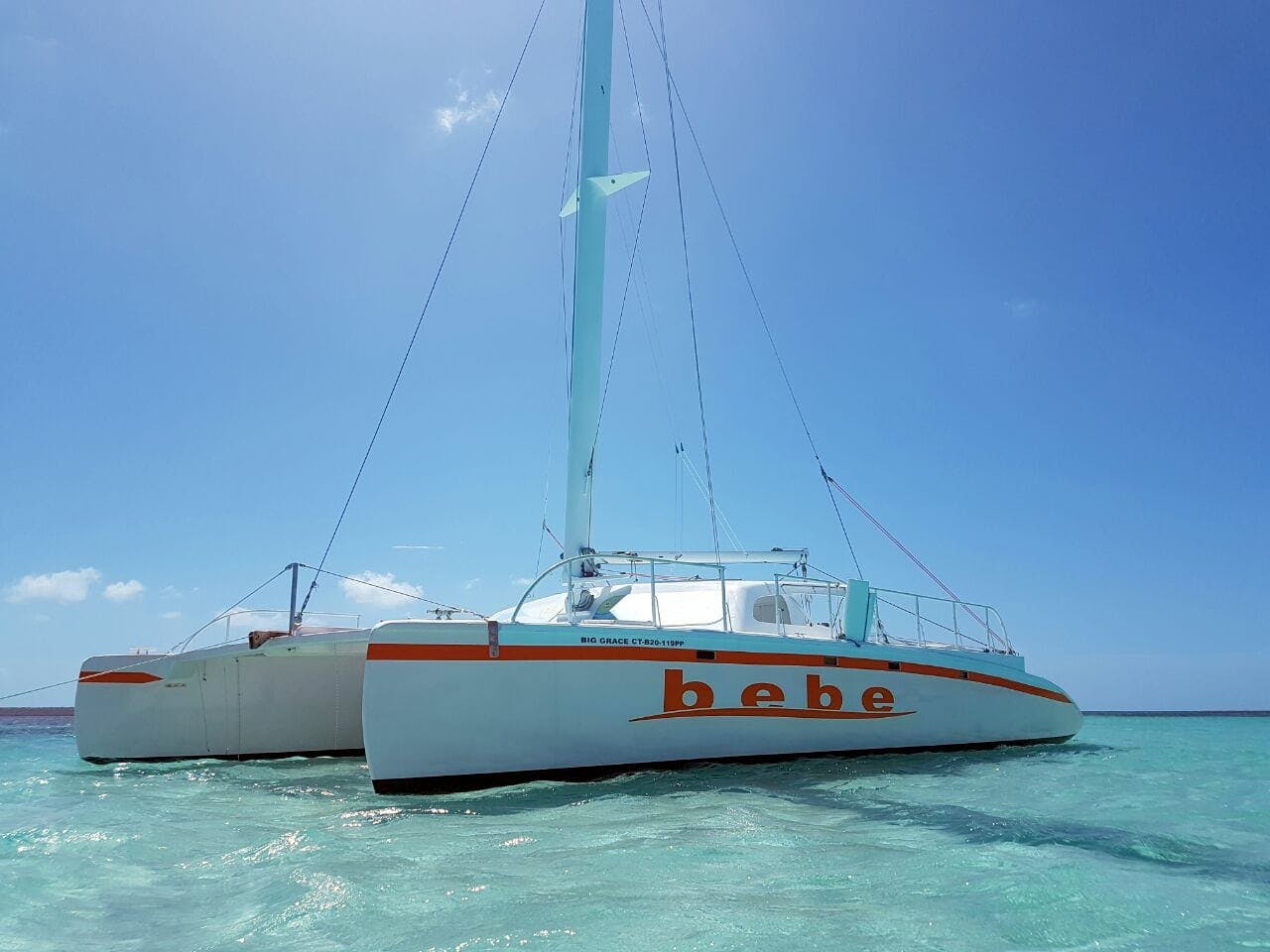 Cruzeiro de catamarã para famílias em Punta Cana