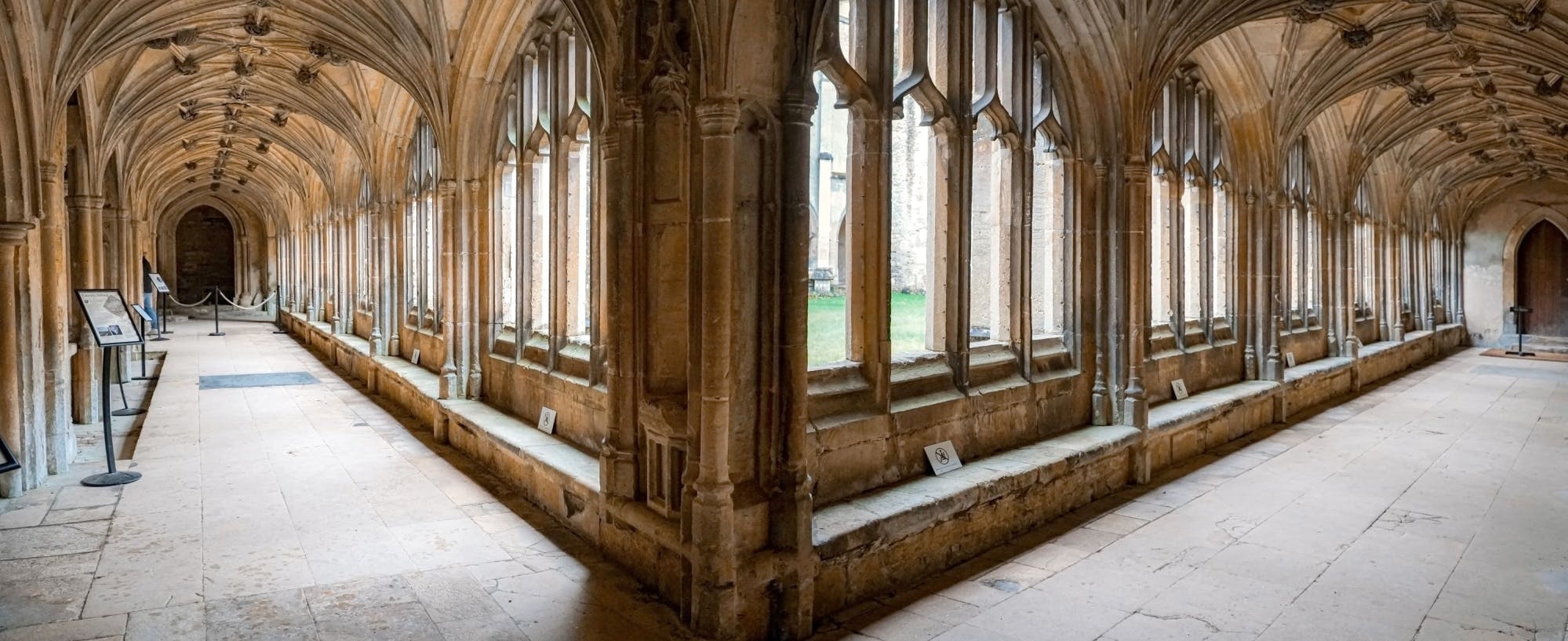 Lacock and the Cotswolds Harry Potter Film Locations Small Group Tour