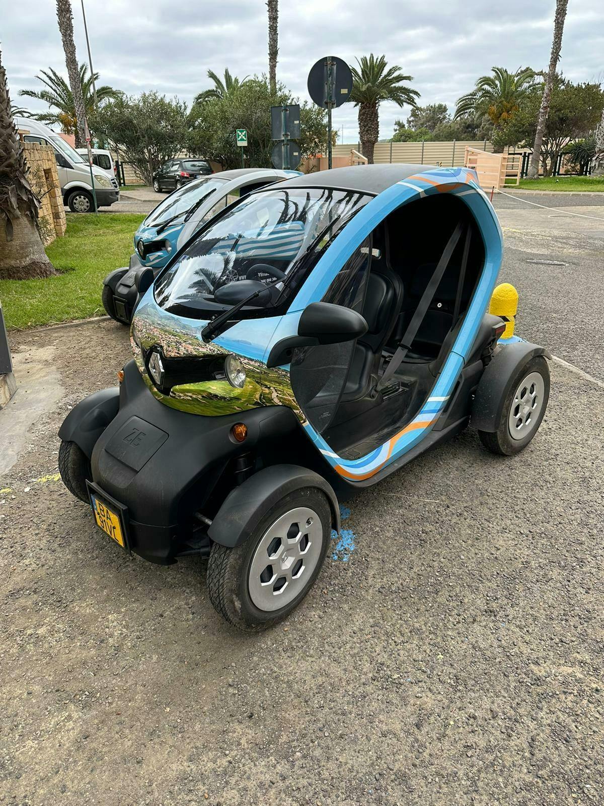 Porto Santo Twizy Car Rental