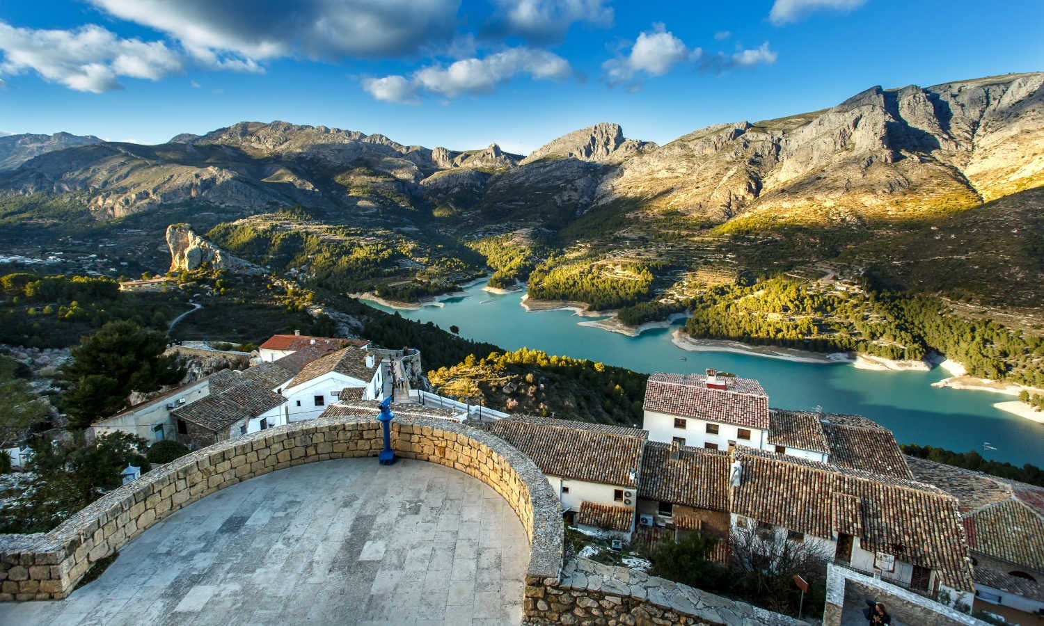 Dagtocht naar Guadalest, Altea en de Algar-watervallen vanuit Benidorm