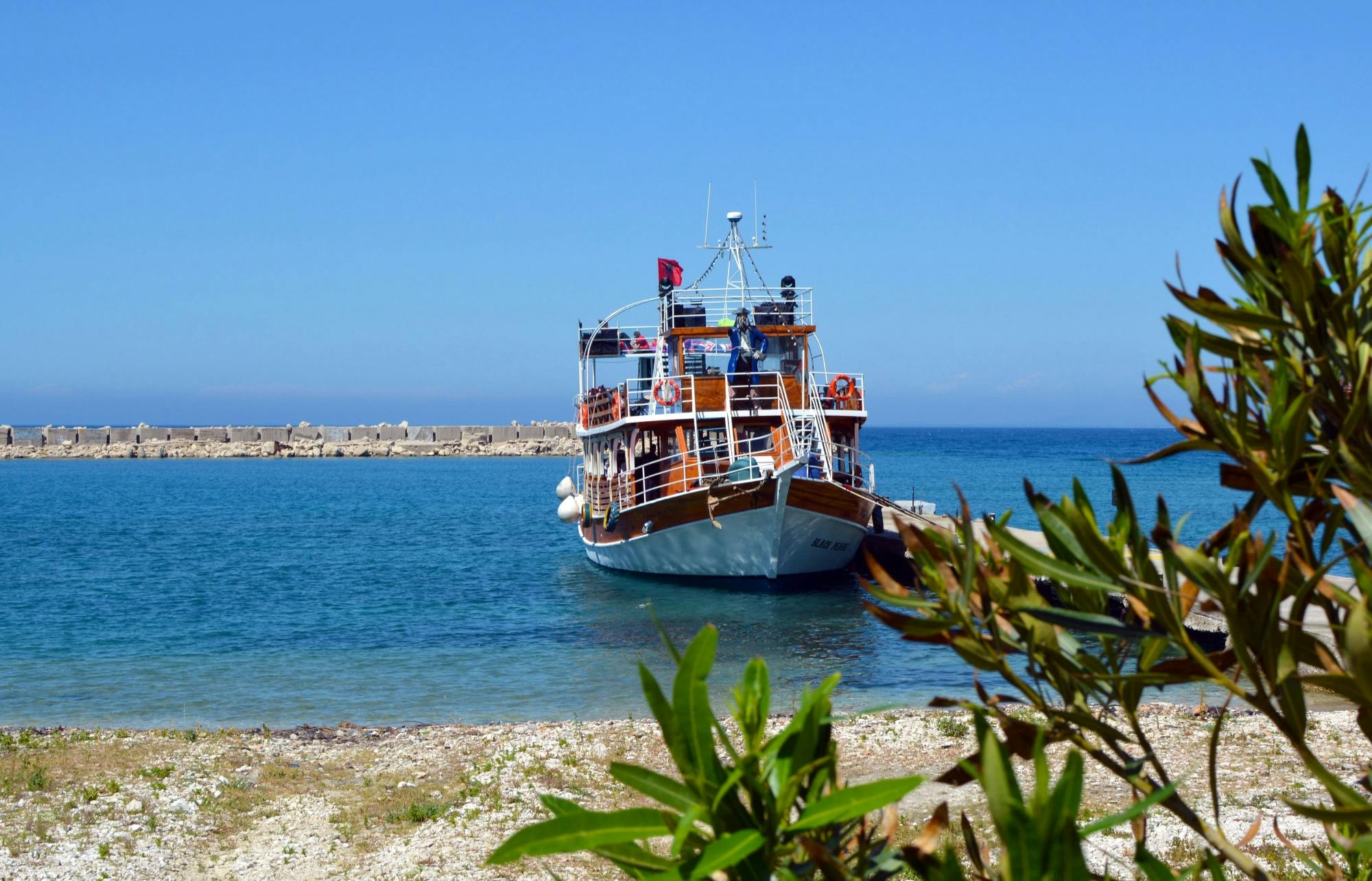 Vlora Cruise to Karaburun Bay