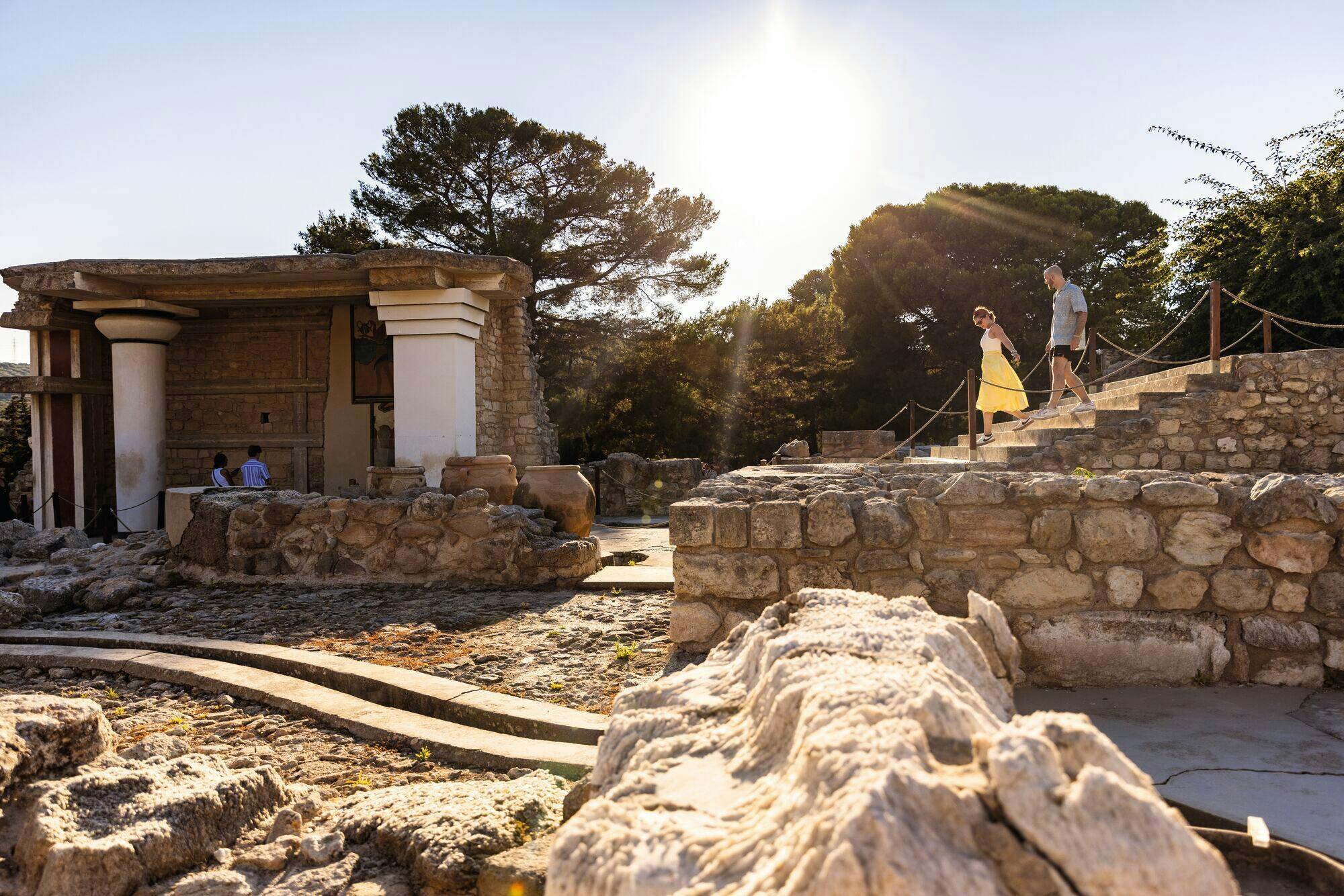 Knossos Tour from Eastern Crete