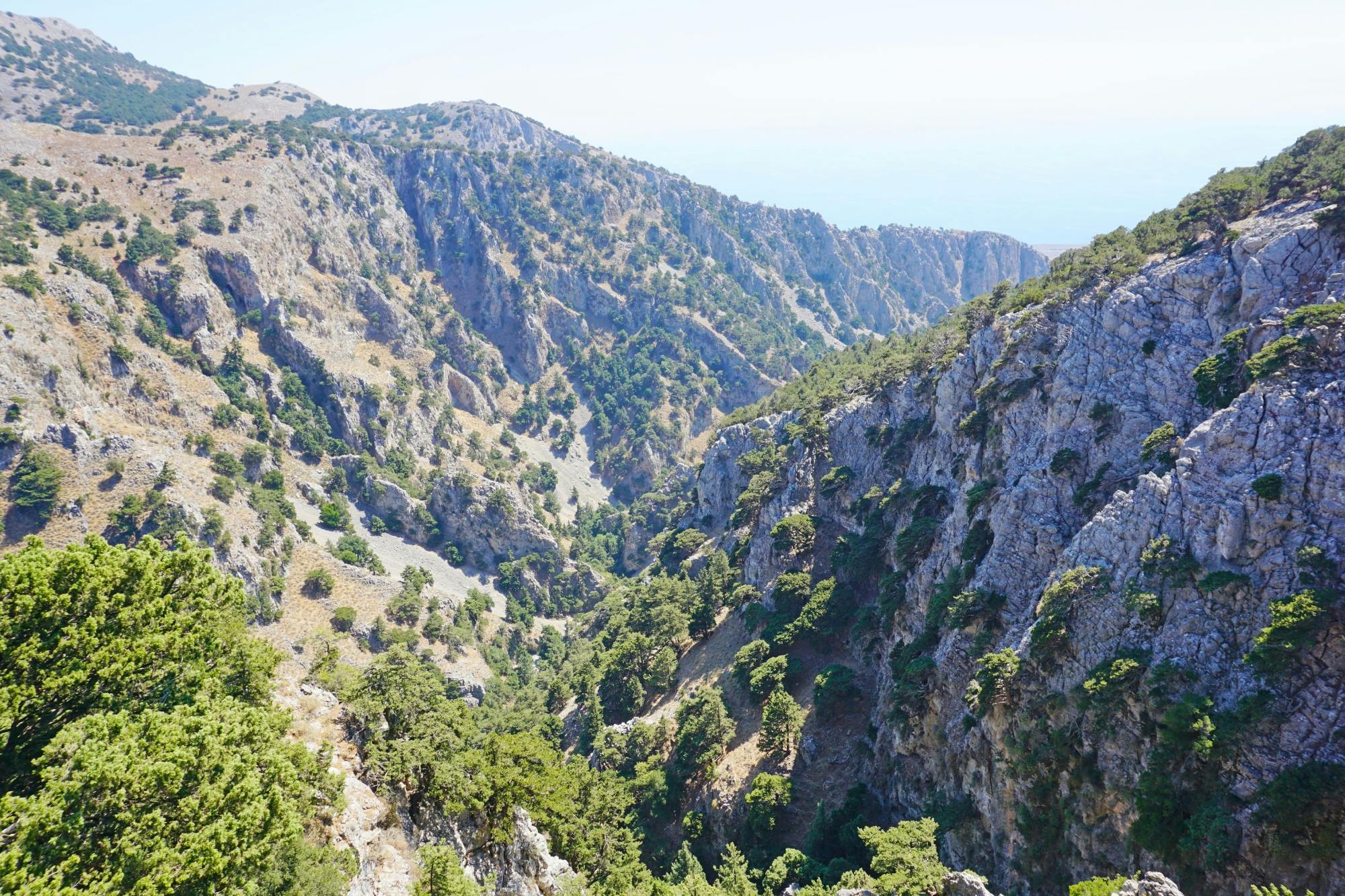 Randonnée pédestre aux gorges d'Imbros