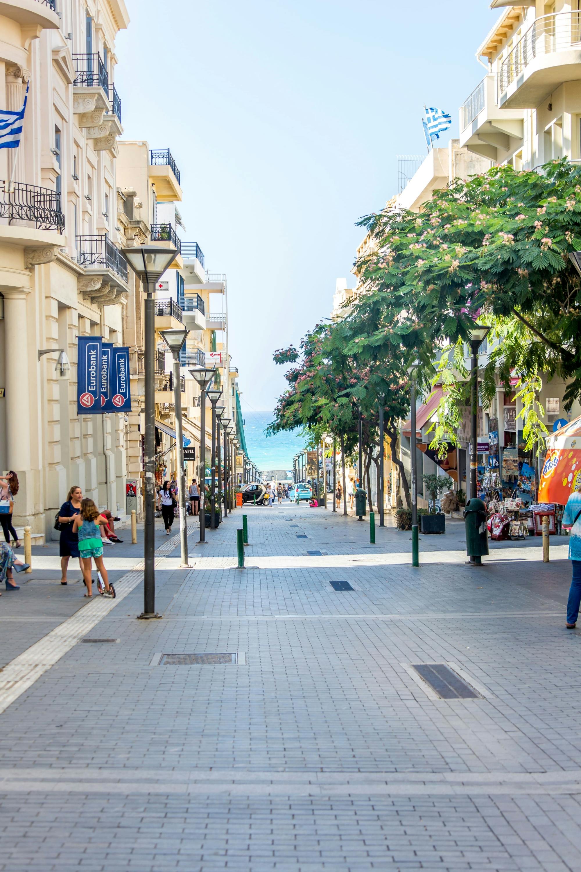 Private Guided Tour with Knossos Palace & Heraklion