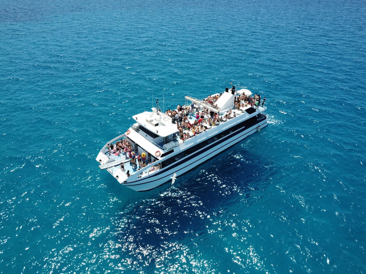 Majorca Boat Cruise with Transfer