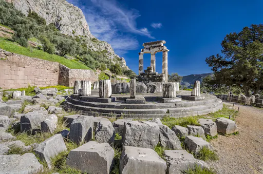 Delphi Tour from Eratini