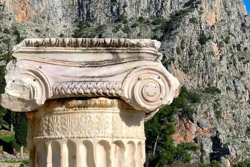 Delphi Tour from Eratini