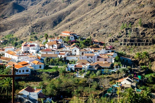 Roque Nublo Walk with Tapas in Fataga Village