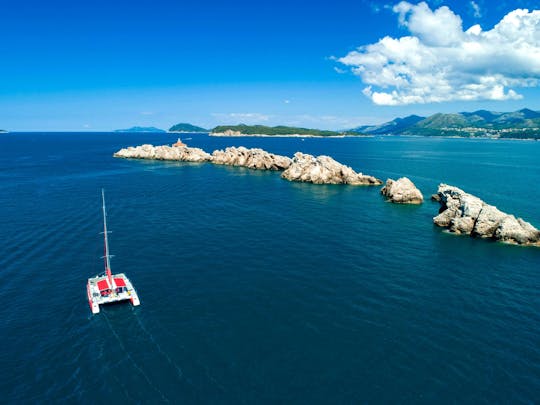 Crucero en catamarán por lo mejor de las Elafitas