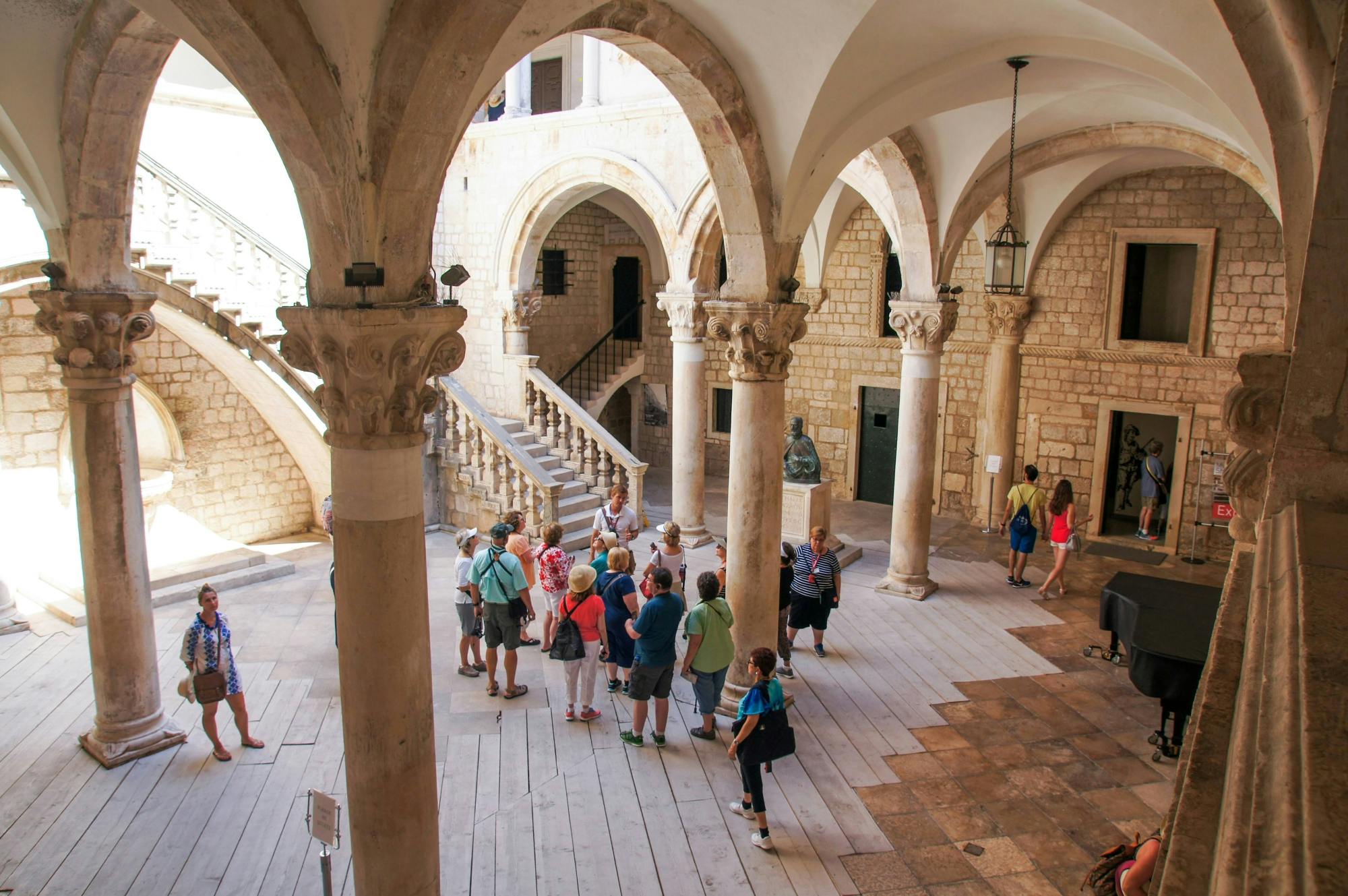 Walking Tour of Dubrovnik Old Town