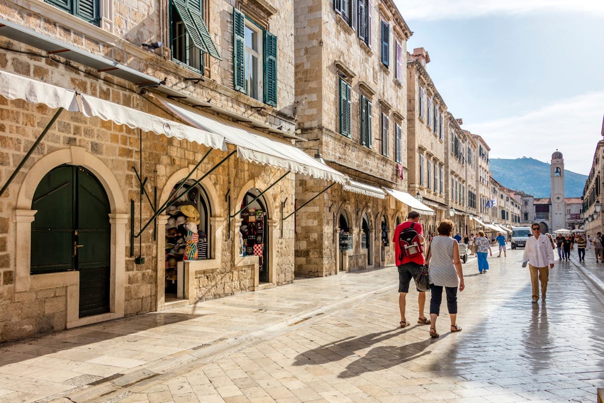 Walking Tour of Dubrovnik Old Town