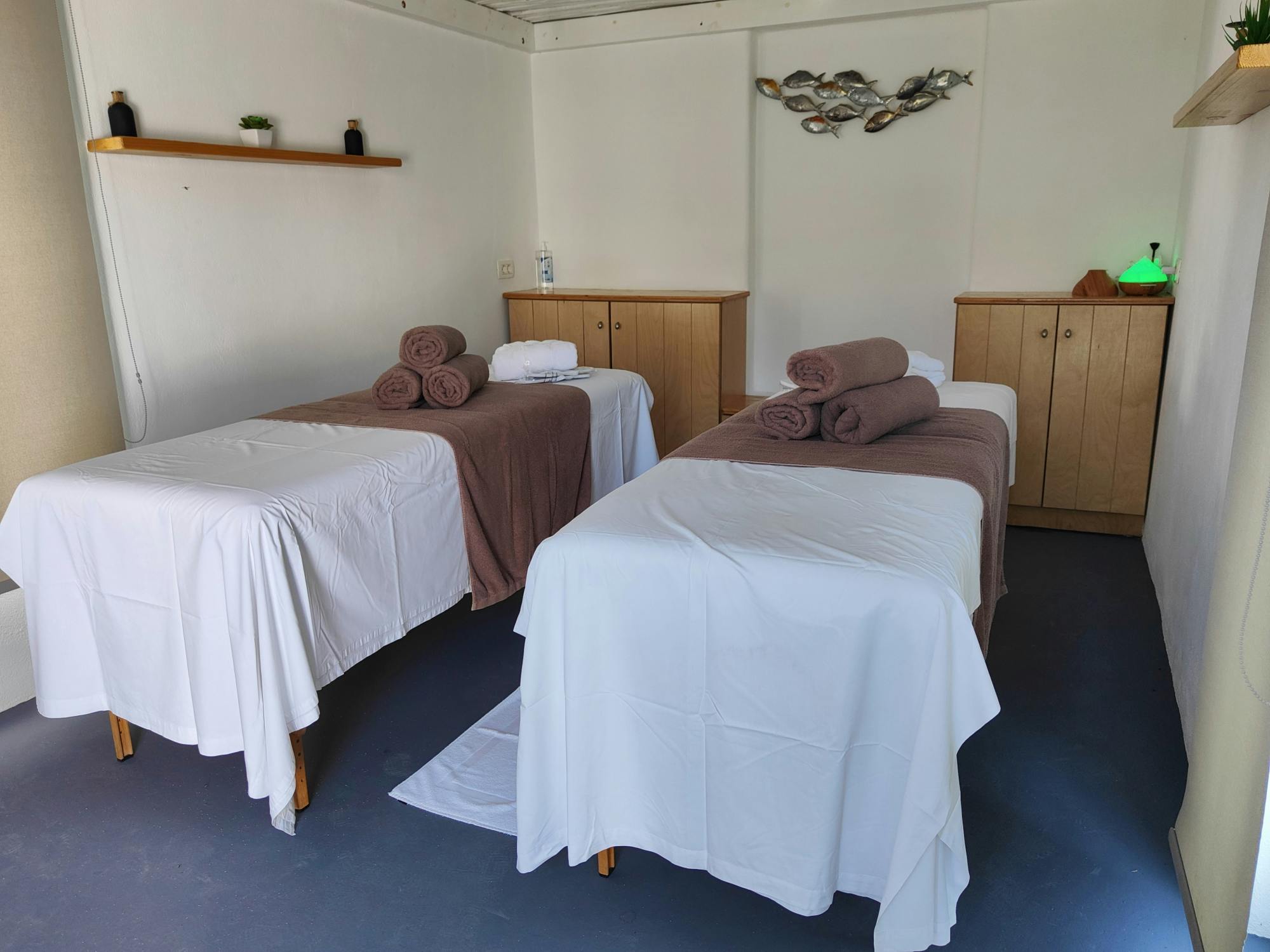 Couples’ Aromatherapy Massage in Santorini