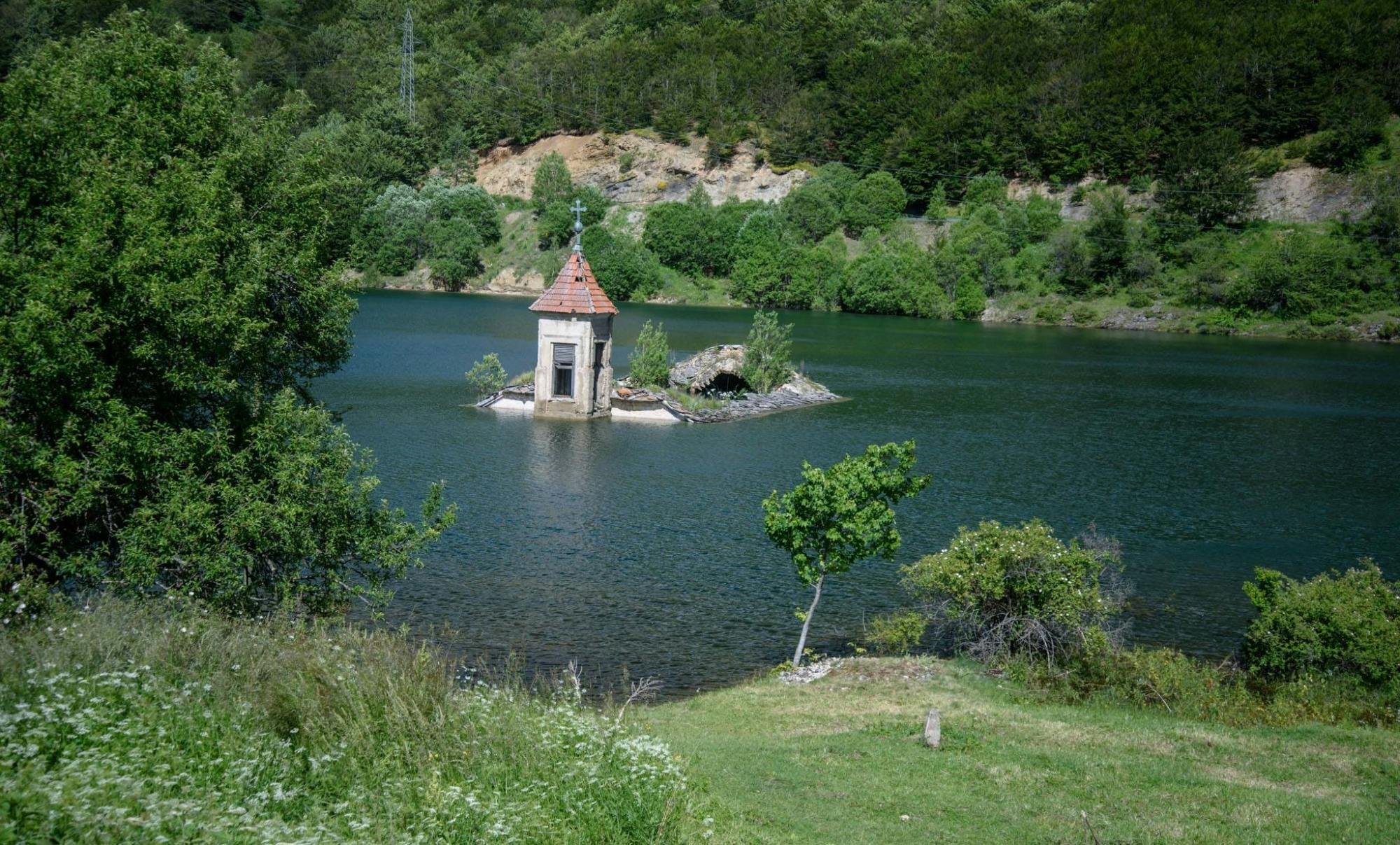 Mavrovo National Park Guided Tour with Transportation and Lunch