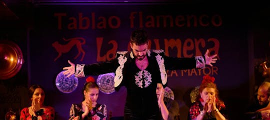 Flamenco-Show und Getränk im Tablao Flamenco La Quimera