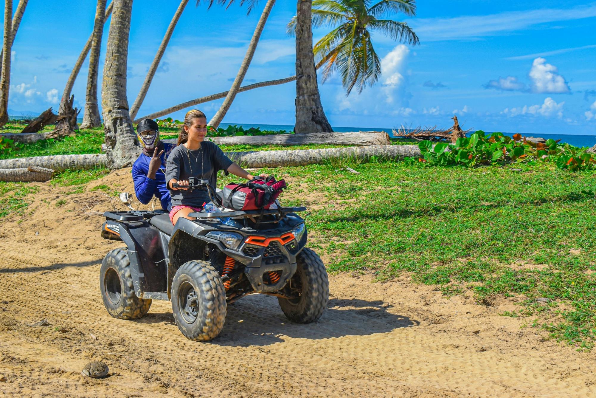 Passeio de 4x4 pela Praia Selvagem com Almoço