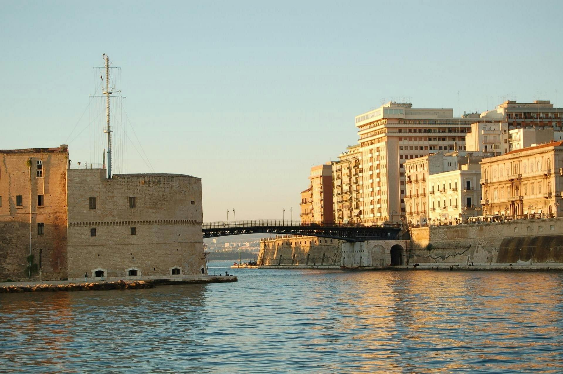 MARELLA_ITALY_TARANTO_TARANTO & MUSEUM_6.png