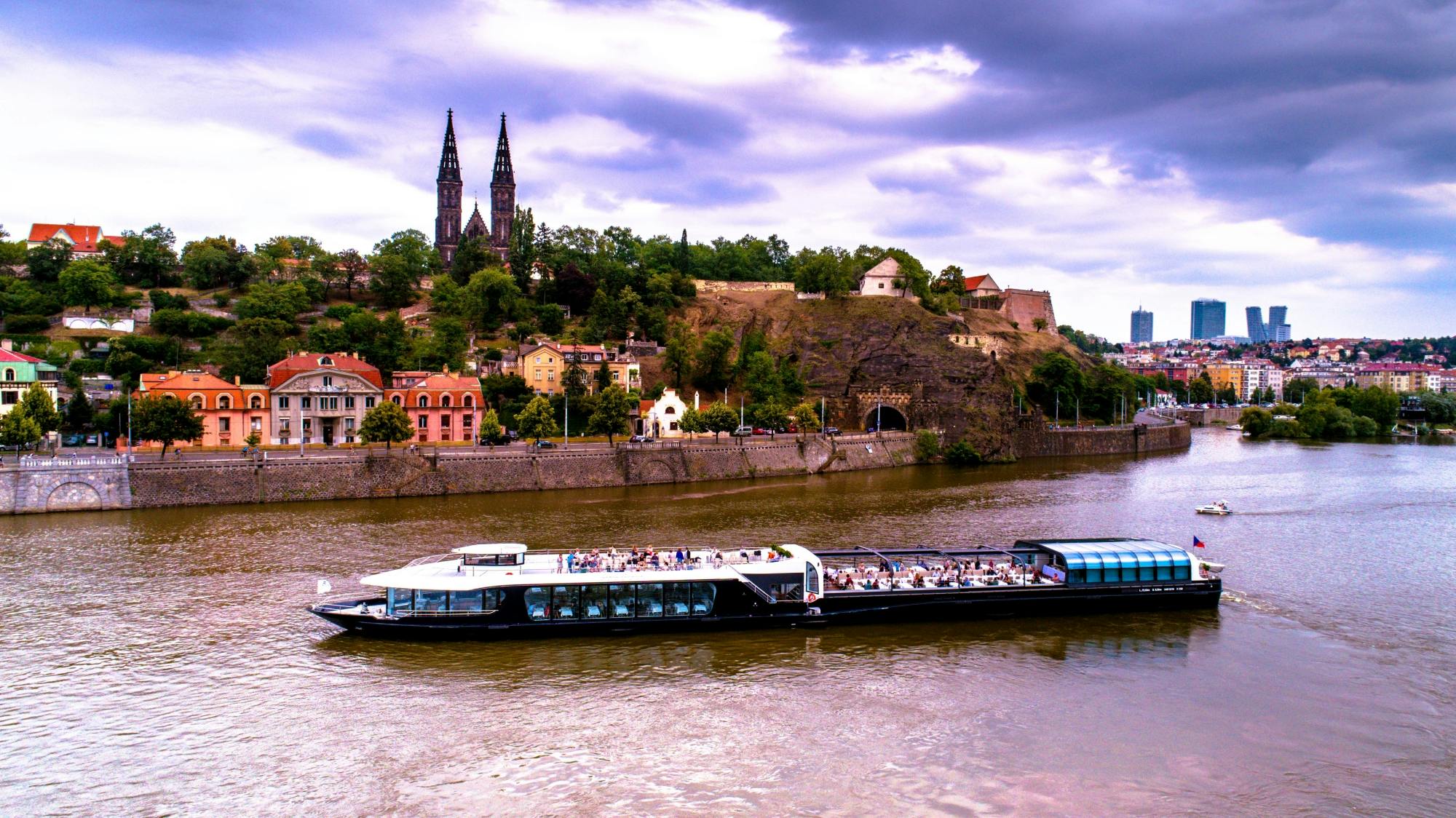 Grande cruzeiro de duas horas em Praga