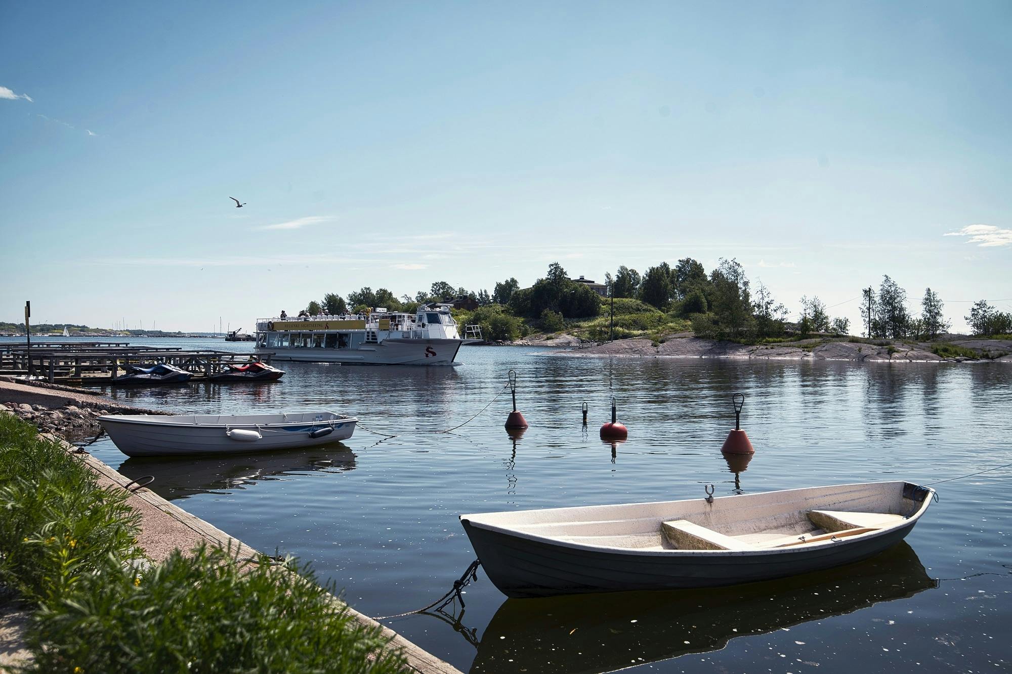 Helsinki Archipelago Evening Cruise Experience