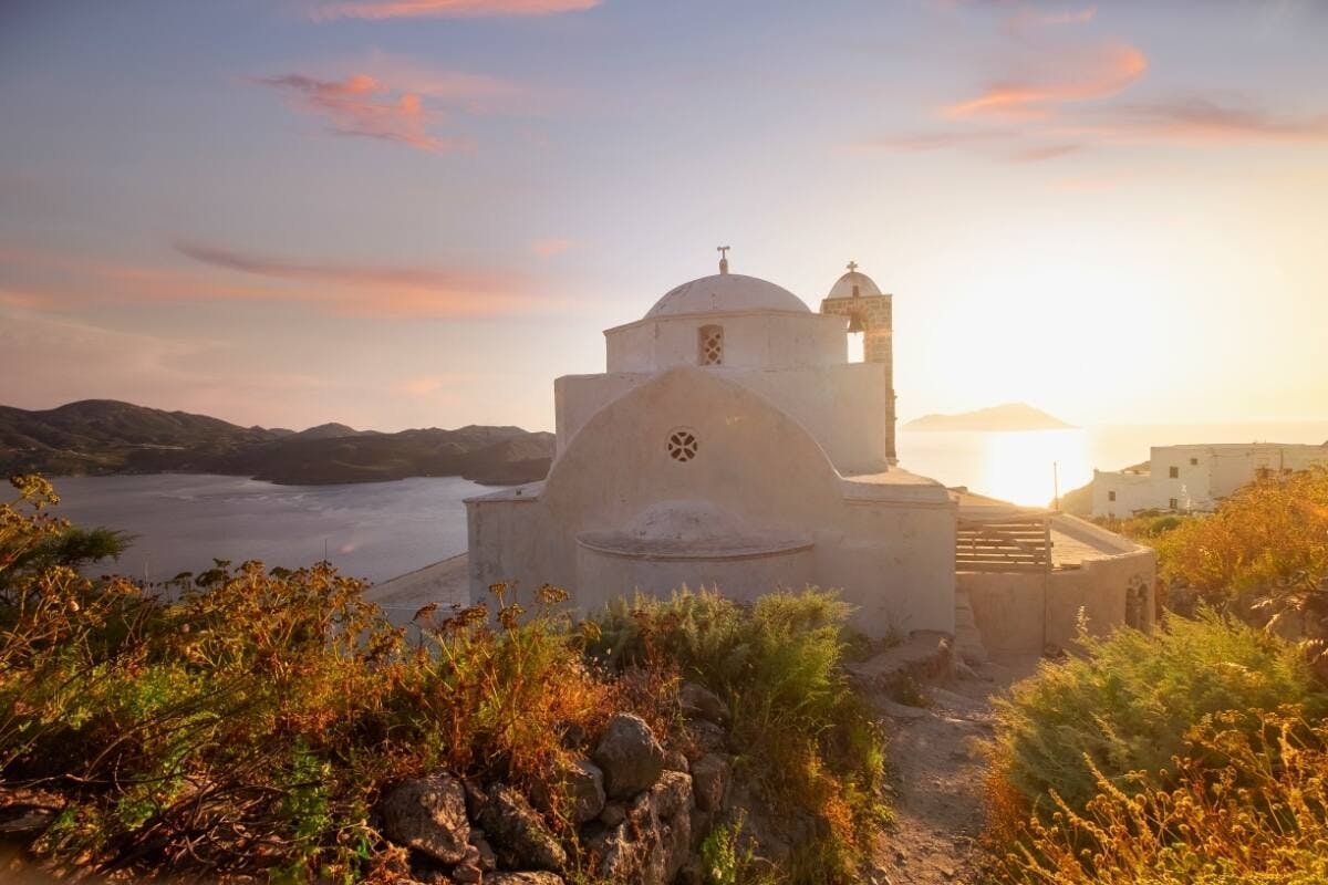 Ferry Tour of Milos Island - With Transfer