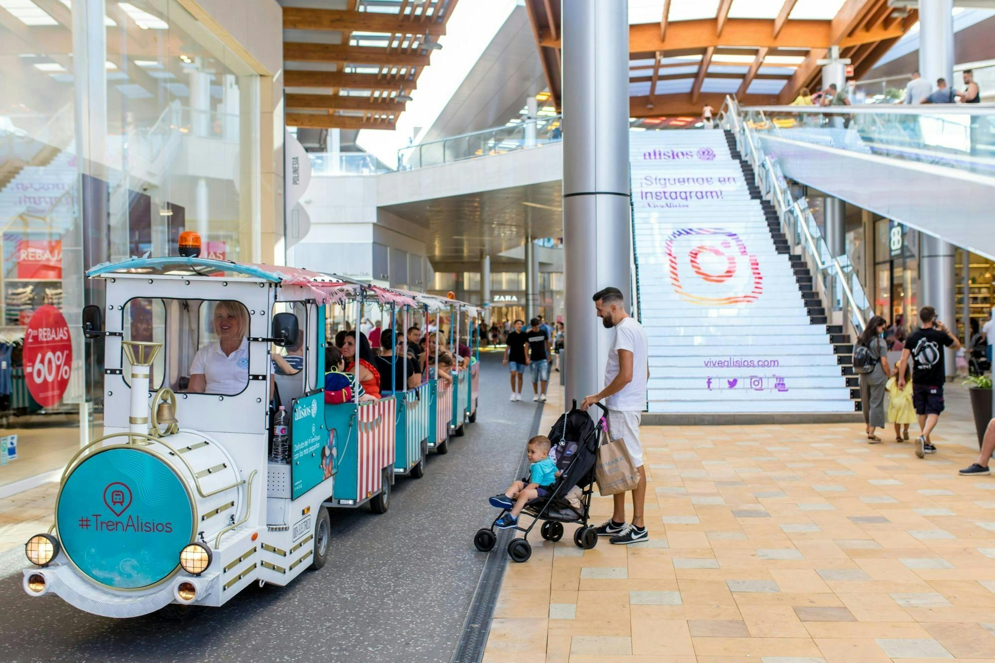 Las Palmas Guided Tour including Vegueta and Shopping Time