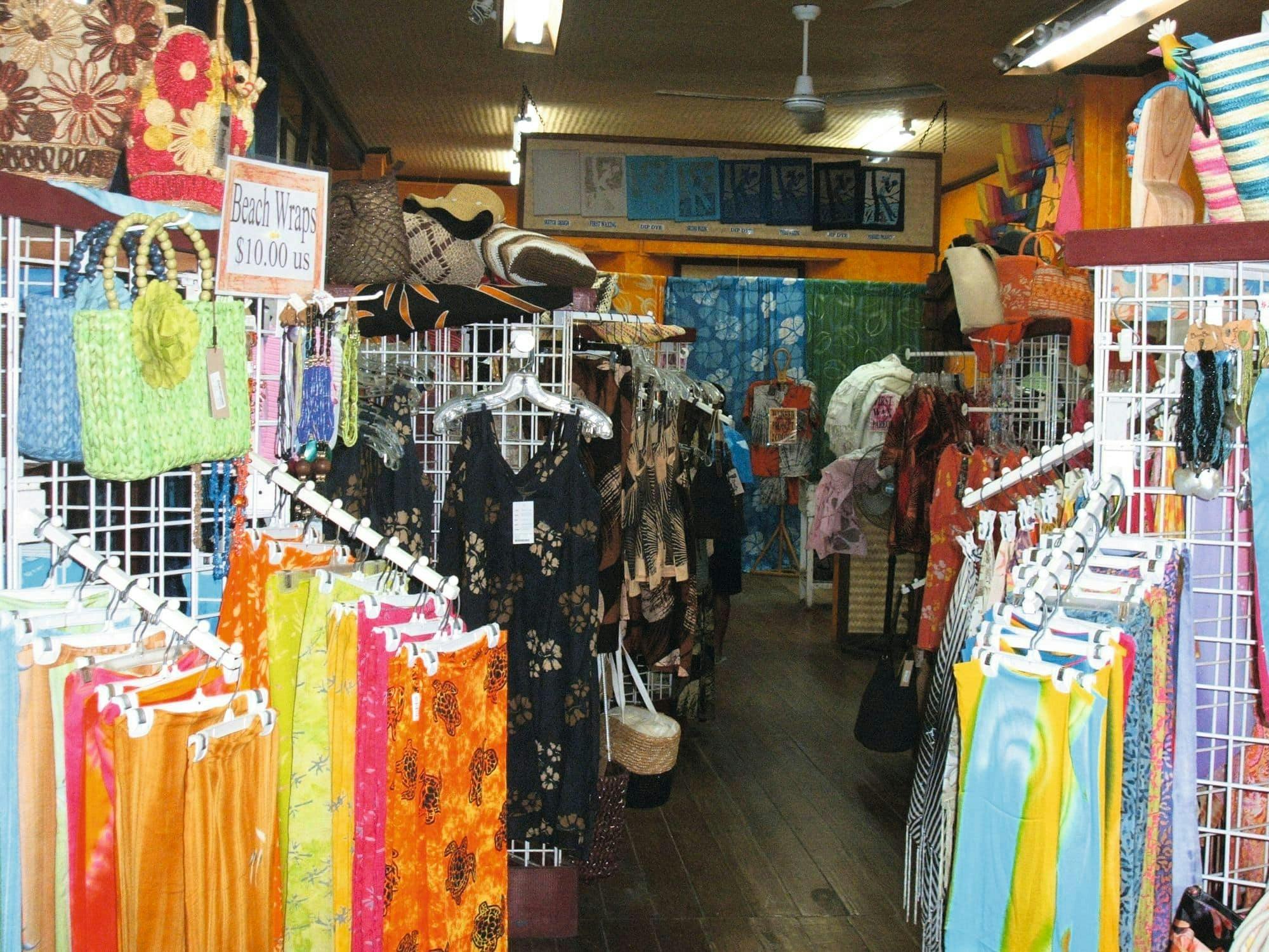 St Lucia Shopping Tour