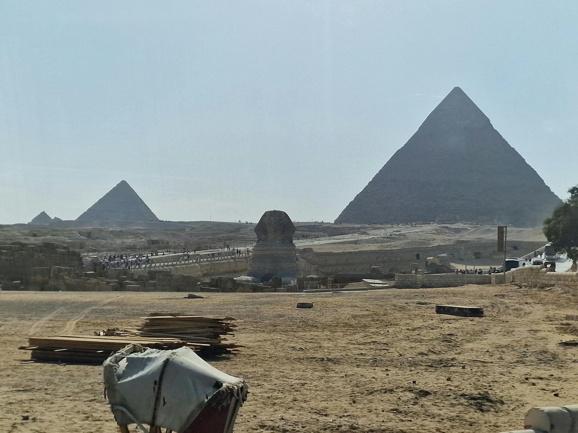 Hoogtepuntentour van Caïro vanuit Luxor met eersteklas treinkaartjes