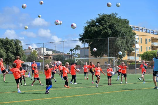 Fotballleir for barn