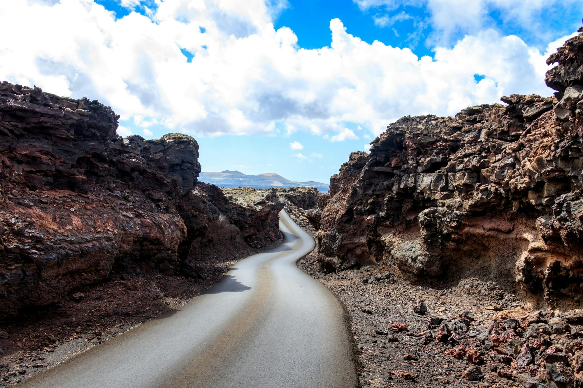 Lanzarote Volcanoes and Caves Tour from Fuerteventura