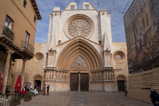 Szczegółowa wycieczka z przewodnikiem po katedrze w Tarragonie