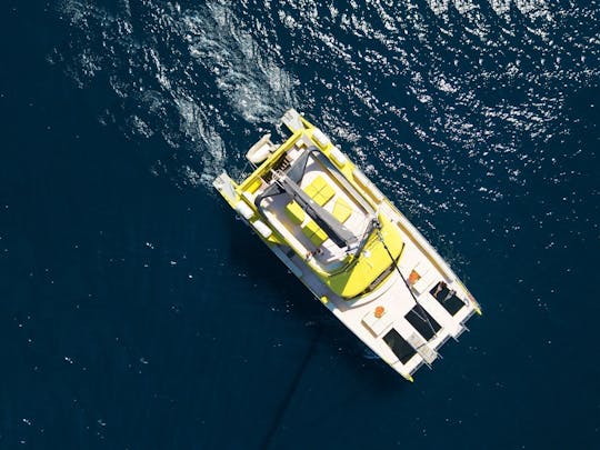 Passeio de Eco-Catamarã em Barcelona