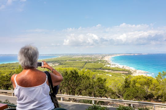 Formentera Inselrundfahrt mit Besuch einer Weinkellerei und Verkostung