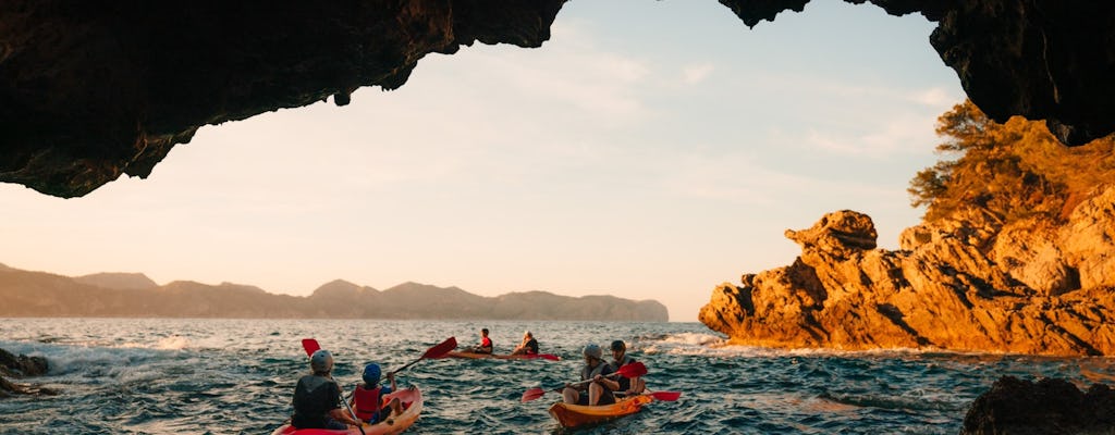 Geführte Seekajaktour mit Schnorcheln in Alcudia