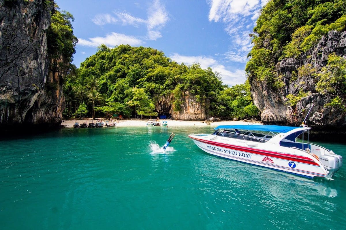 Speedboottocht naar de Hong Island-archipel vanuit Krabi