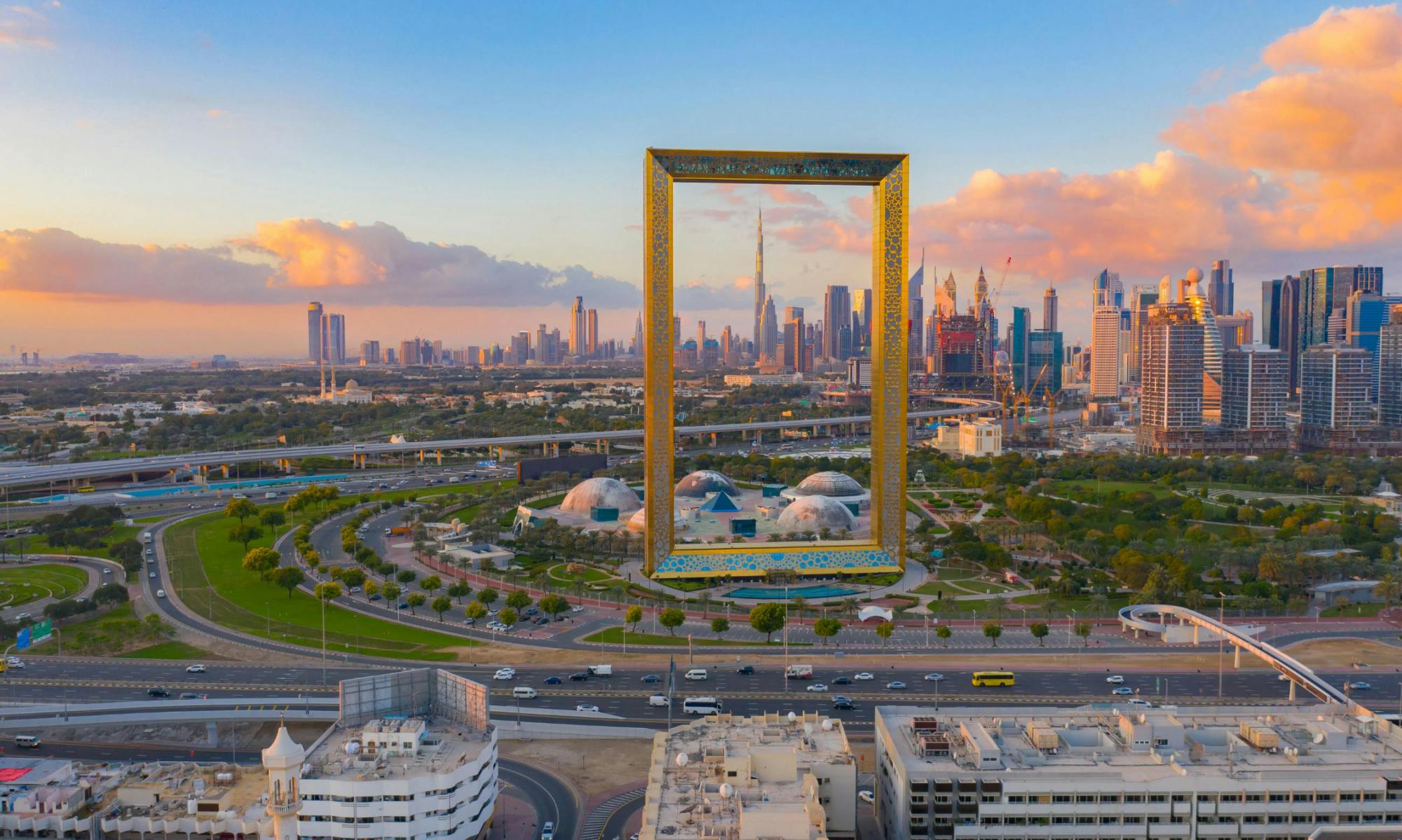 Visite guidée du vieux Dubaï avec entrée au Frame, promenade en bateau et souks