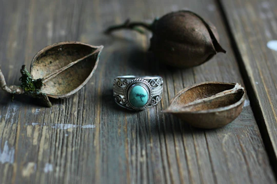 Create your own piece of art - silver making private tour