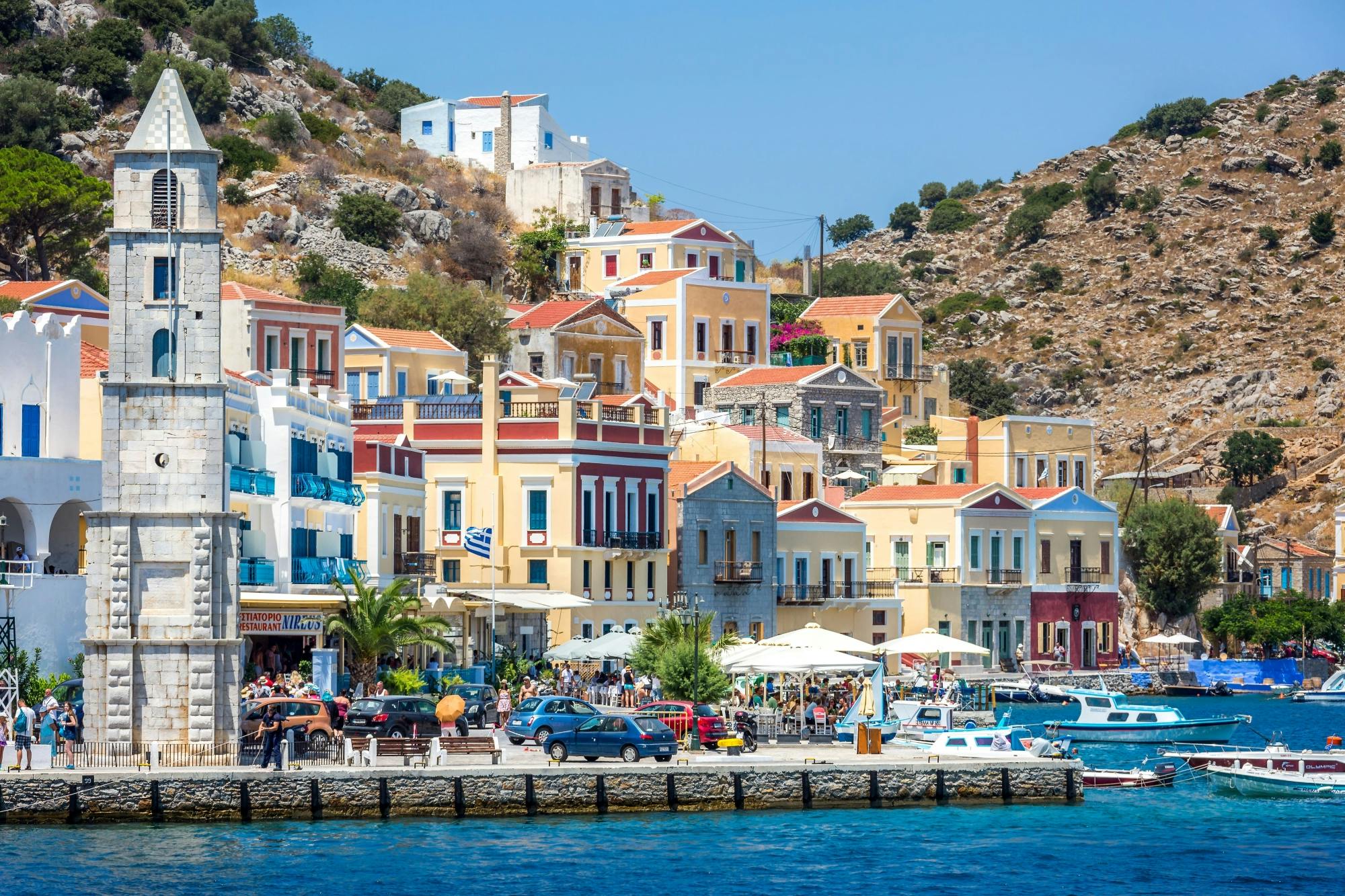 Crucero y tour por la isla Symi desde Rodas con parada para nadar