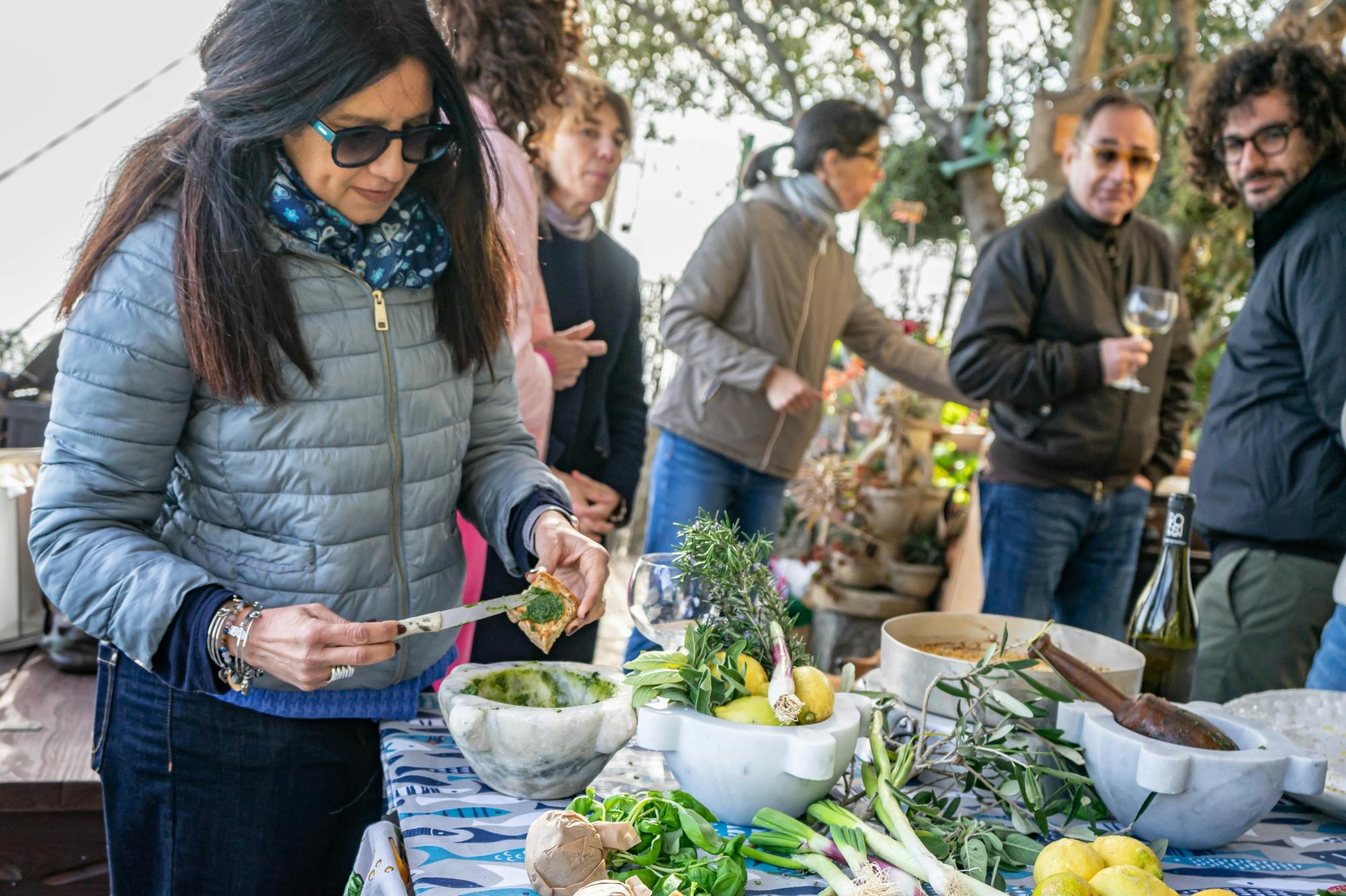 Visita ao mercado e experiência gastronômica na casa de uma Cesarina em La Spezia