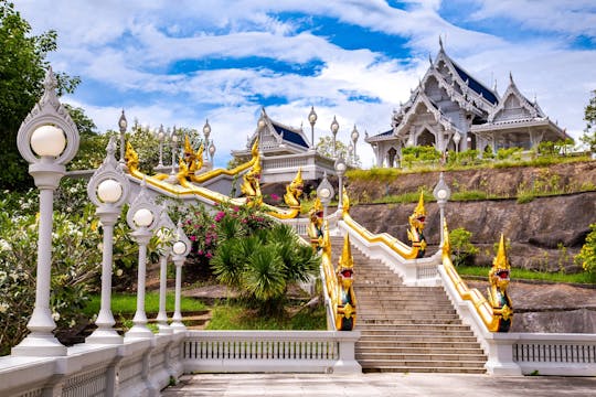 Krabi stad, tempel och Koh Klang