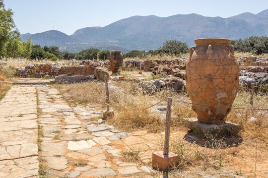 Palácio Minoico de Malia e Vila Krasi