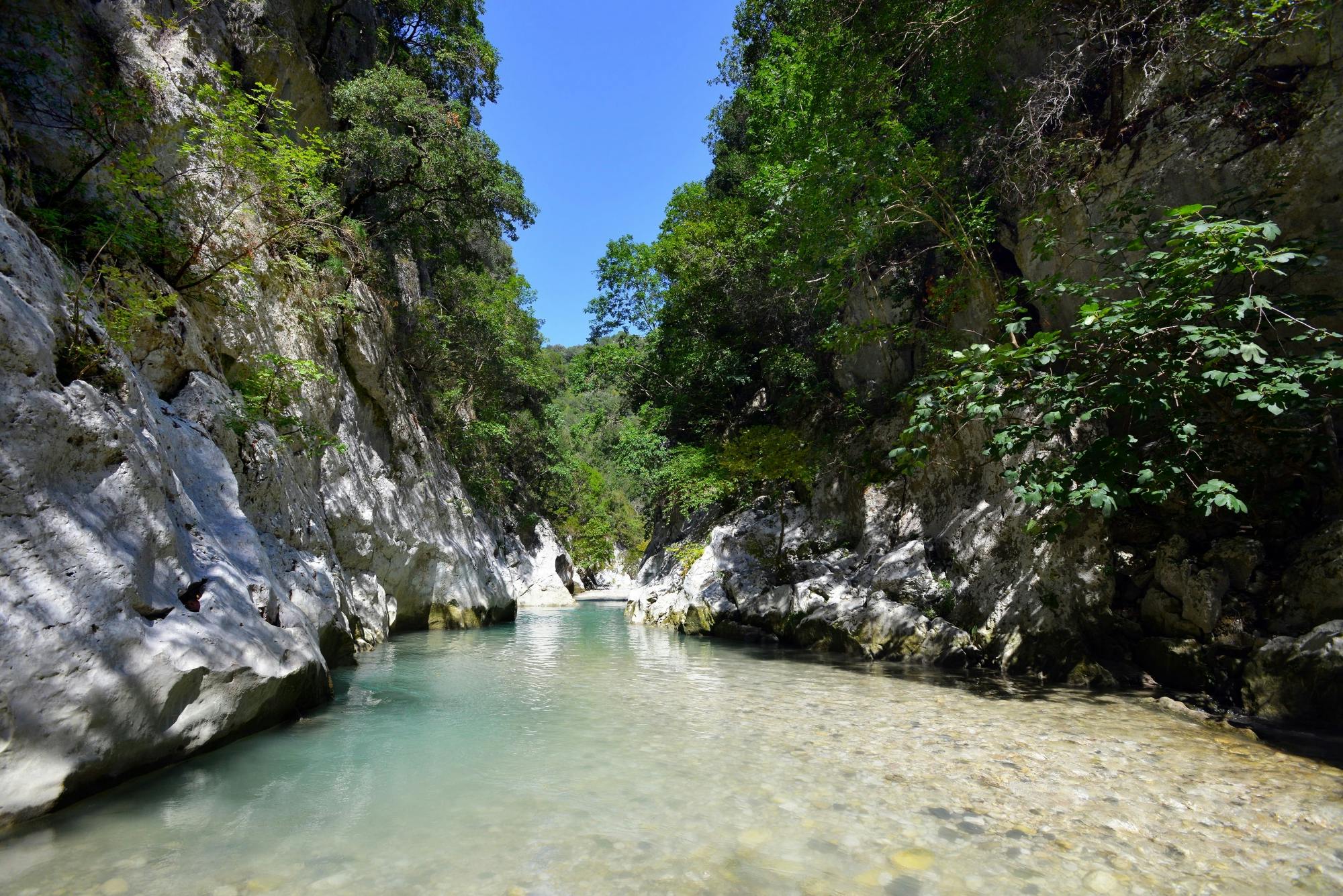 Full-day adventure tour to mainland Greece from Lefkada