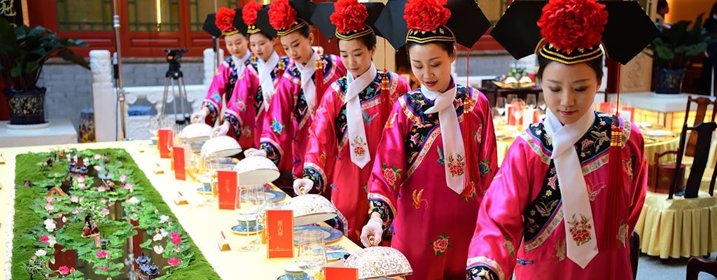 Jingshan Hill, Beihai Park and Old Beijing tour with imperial meal