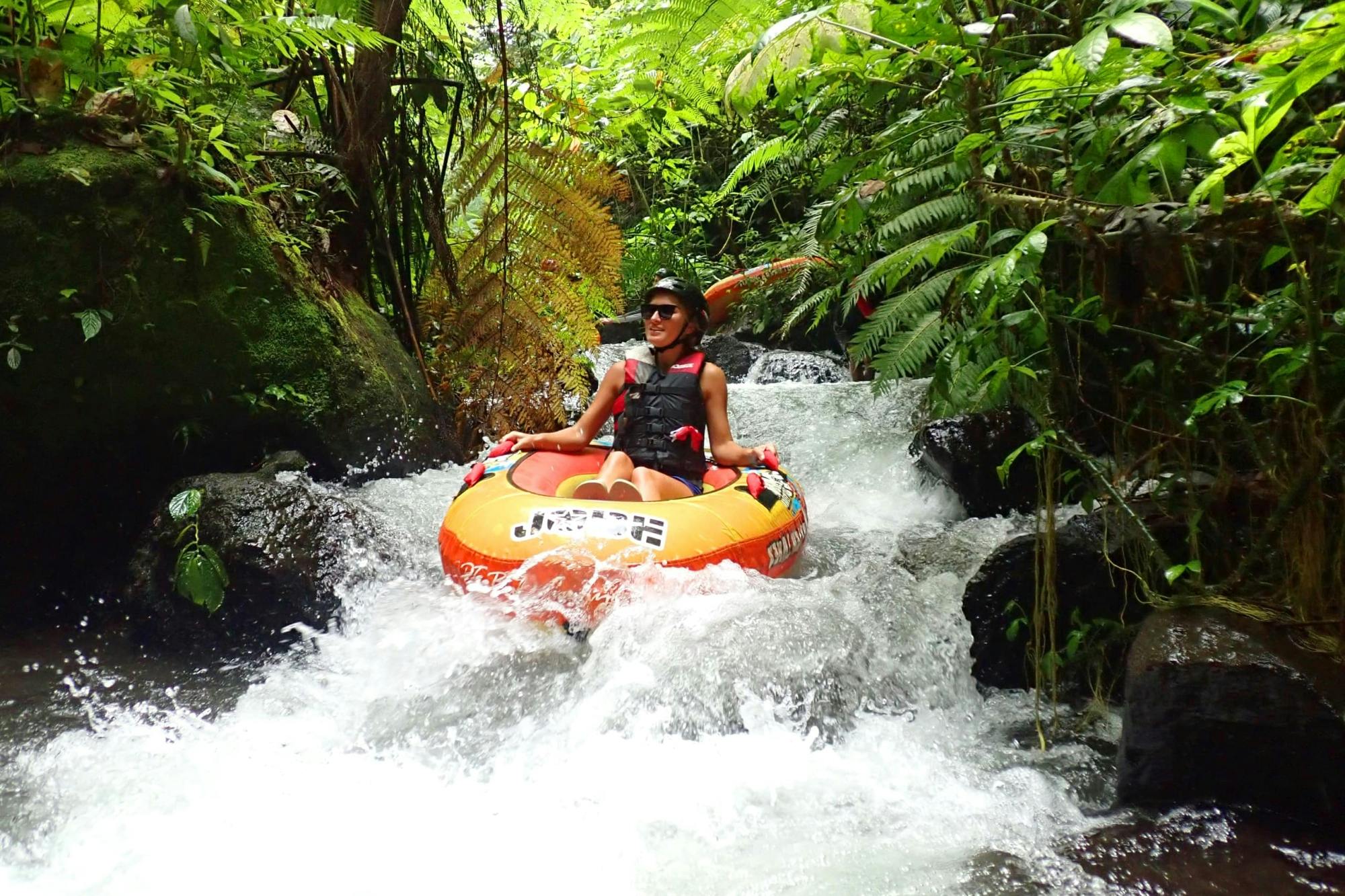 Visite combinée découverte de Bali en quad et descente de canyon en bouée