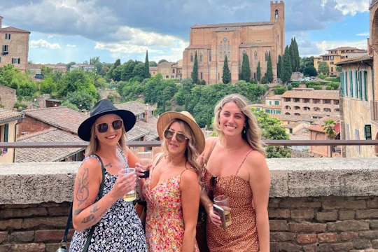 Full-Day Siena and Tuscany Tour from Rome with Lunch and Wine Tasting