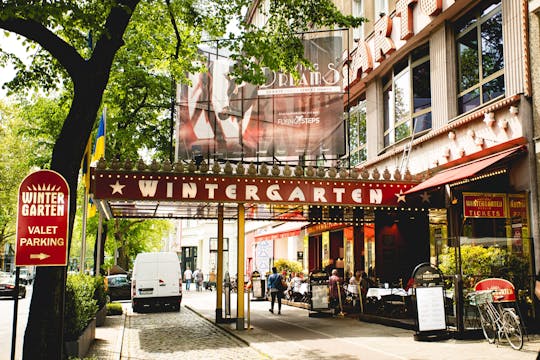 Visite des coulisses du Wintergarten Varieté