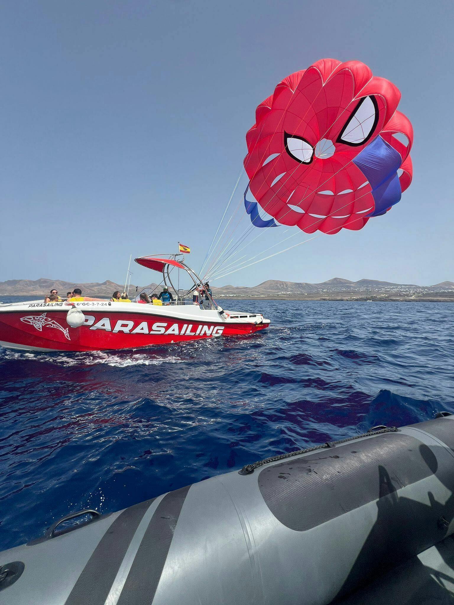 Parasailing in Lanzarote