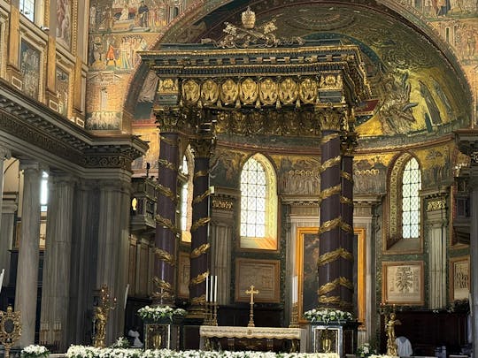 English Guided Tour of Rome's Santa Maria Maggiore Papal Basilica