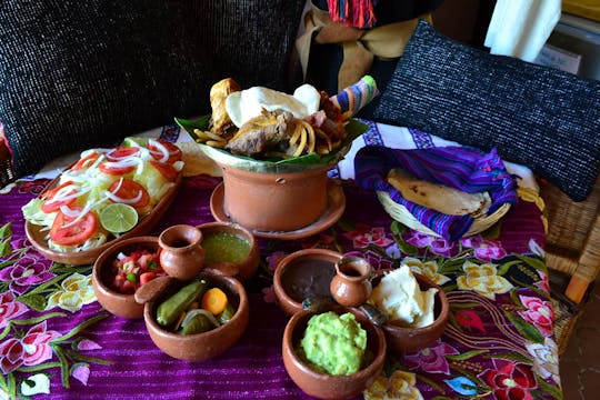 Autentyczny posiłek w Chiapas - tradycyjna kuchnia Majów