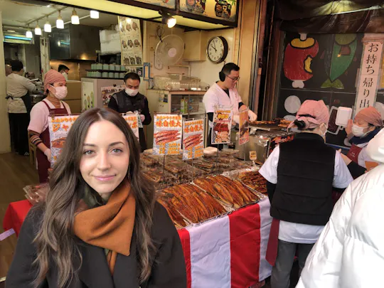 Tour della colazione a base di pesce al mercato esterno di Tsukiji