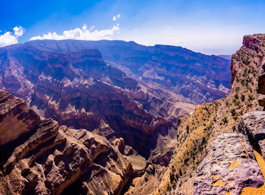 Geführte Tour nach Nizwa und Jebel Shams mit Mittagessen